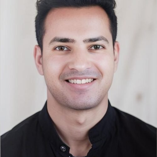 Chandra PS Content Manager at Elorites Content